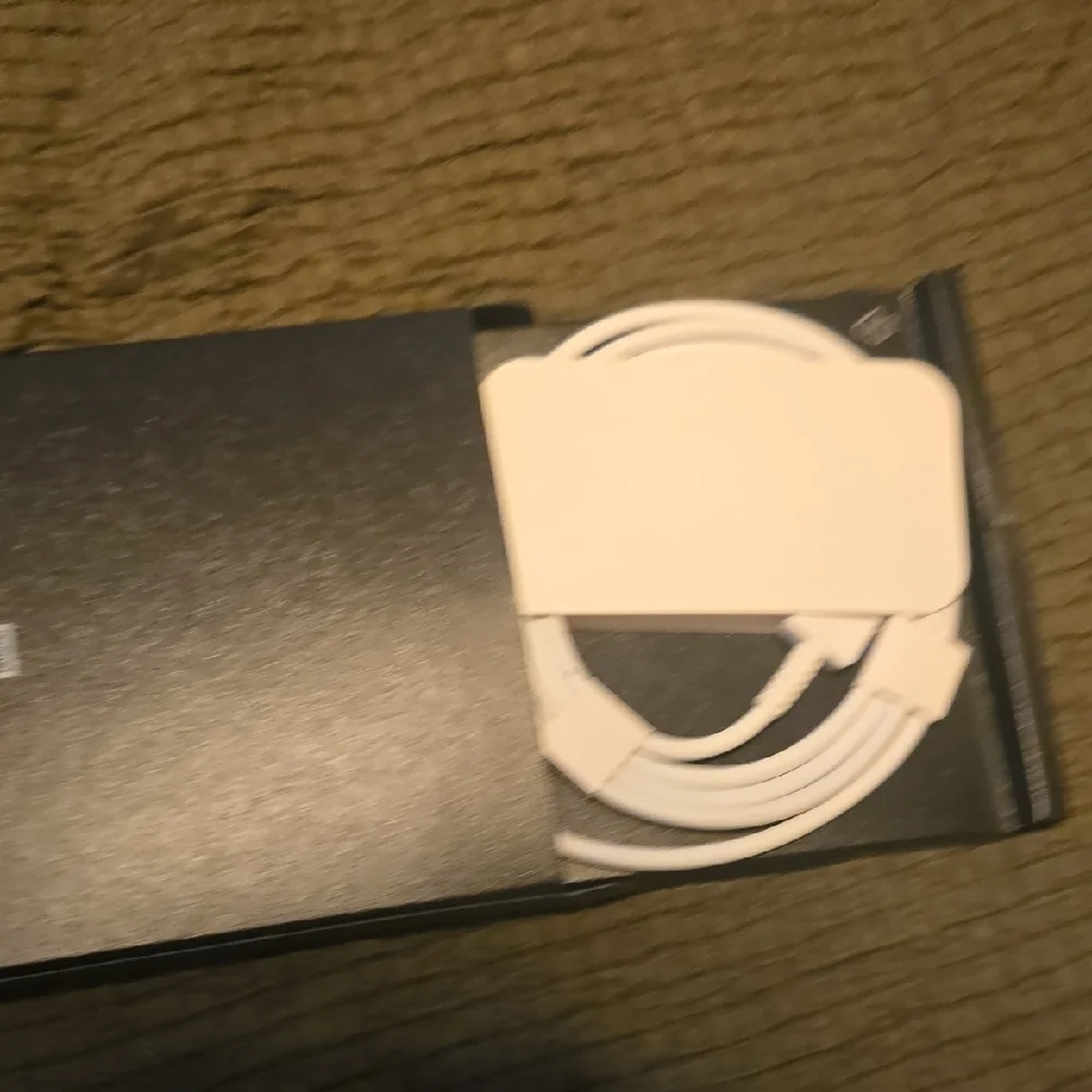 Samsung Galaxy Ring. Size 9